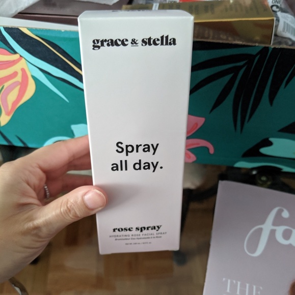 NWT Grace & Stella Rose Facial Spray - Picture 4 of 8